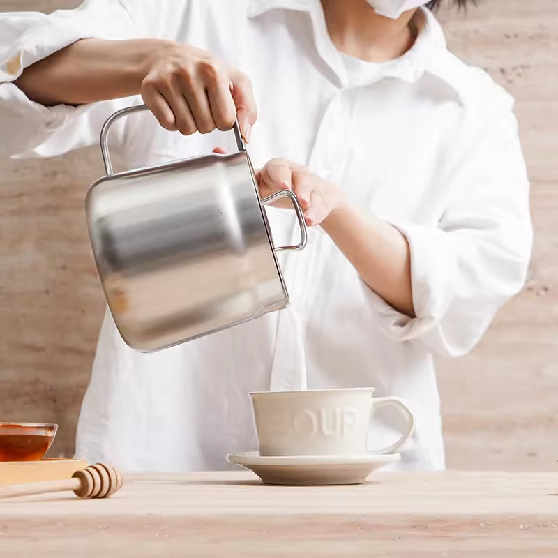 Stainless steel oil filter pot with mesh strainer